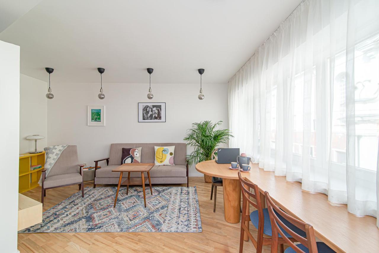 Slow-down, Relax, Take It Easy In Artsy Oasy * Vilna